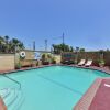 Отель Americas Best Value Inn & Suites El Monte, фото 3