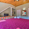 Отель Cozy Apt w/ Hot Tub & Deck, 10 Mi to Stowe Resort!, фото 19
