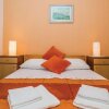 Отель Nice Home in Kastel Stafilic with WiFi, 3 Bedrooms & Hot Tub, фото 6