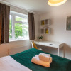Отель PickThePlace 3-bedroom Plymouth apartment, фото 6