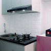 Отель Good Deal And Restful Studio Apartment Transpark Juanda, фото 1