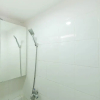 Отель Comfort 2Br At 26Th Floor Bassura City Apartment, фото 5