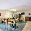 Отель Econo Lodge Danvers, фото 11