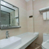 Отель Foshan Shangyin Hotel (Ziyoucheng Zhuroupo Private Cuisine Ronggui Head Store), фото 22