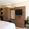 Отель Holiday Inn Express & Suites Charlottetown, an IHG Hotel, фото 5