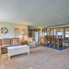 Отель Waterfront Houghton Lake Cabin W/private Dock, фото 12