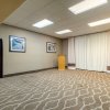 Отель Comfort Suites Pflugerville - Austin North, фото 32