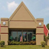 Отель Williamsburg Travel Inn, фото 1