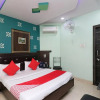 Отель OYO 23166 Hotel Madani, фото 6