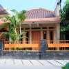 Отель Homestay Simply Homy Jogja dekat Gembira Loka Zoo, фото 1