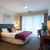 Отель Toodle's Stylish stay on Queen Street, фото 6