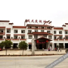 Отель Shuanglong Resort, фото 1