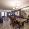 Отель Stay Together Suites 2Bd-2Ba Apartment в Лас-Вегасе