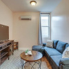 Отель Comfy Bayonne Townhome ~ 11 Mi to NYC Attractions, фото 4