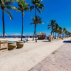 Отель Upscale Modern 2 Bedroom Condo on the Beach, фото 26