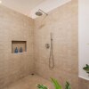 Отель New Oasis in Gated Community With Pool Breakfast, фото 9