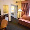 Отель Holiday Inn Express Naperville, an IHG Hotel в Нейпервилле