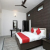 Отель OYO 11854 Hotel Comfort, фото 5