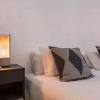 Отель Lovelystay - Spacious 2Br Downtown - 5 Min To River, фото 2
