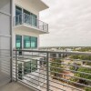 Отель FRONTDESK Vantage Apts Edge District St Pete, фото 29
