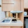 Отель Tidy Designed Studio Apartment At B Residence, фото 11