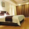 Отель Baihe International Apartment Kecun Hopson Square, фото 1
