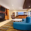 Отель Fairfield Inn & Suites Houston Energy Corridor/Katy Freeway, фото 17