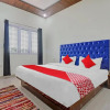 Отель OYO Flagship 808301 Shri Shyam Home Stay, фото 15