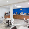 Отель Microtel Inn & Suites by Wyndham Sioux Falls, фото 11
