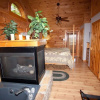 Отель Ridgecrest Drive Cabin 1606 - 1 Br cabin by RedAwning, фото 2