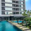 Отель Elegant And Homey Studio Ciputra World 2 Apartment, фото 3