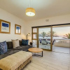 Отель Beautiful Lock up and go in Sea Point With Ocean Views Sundowner Views, фото 12