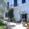 Отель Appartamento in Villa con Giardino privato e piscina, фото 1