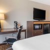 Отель Comfort Inn & Suites Danbury-Bethel, фото 27