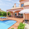 Отель Luxurious Villa St Pere Pescador With Swimming Pool, фото 1