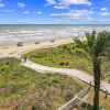 Отель Kathie's Beachfront Kottage 5 Bedroom Home, фото 22
