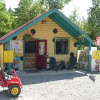 Отель Patten Pond Camping Resort Apartment 1, фото 10