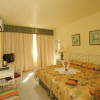 Отель Shaw Park Beach Hotel, фото 2