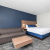 Отель Holiday Inn Express Kansas City North – Parkville, an IHG Hotel, фото 7