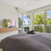 Отель First Class Luxurious Apartment On Noosa River Unit 1 Wai Cocos 215 Gympie Terrace, фото 5