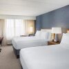 Отель DoubleTree by Hilton Ann Arbor North, фото 25