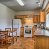 Отель Family Retreat ~ 8 Mi to Downtown + Bishops Beach!, фото 9