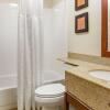 Отель Comfort Inn Lancaster  Rockvale Outlets, фото 10