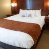 Отель Comfort Suites Bethlehem Near Lehigh University and LVI Airport, фото 8