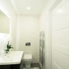 Отель London Deluxe Apartments, фото 27