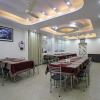 Отель OYO 4756 Hotel Apple Inn, фото 8