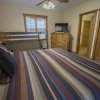 Отель River's Creek 4 Bedroom Cabin by RedAwning, фото 6