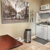 Отель Cozy 1-Bedroom Suite #17 by Amazing Property Rentals, фото 3