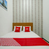 Отель OYO 3704 Dewandaru Homestay Syariah, фото 6