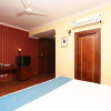 Отель OYO 8465 near Sahara Mall, фото 5